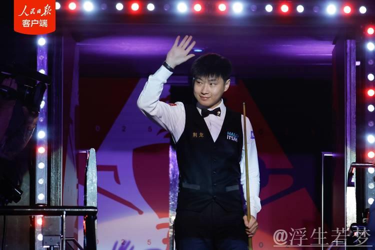 奥沙利文对阵赵心童:斯诺克世锦赛半决赛争锋 奥沙利文对阵赵心童:斯诺克世锦赛半决赛争锋